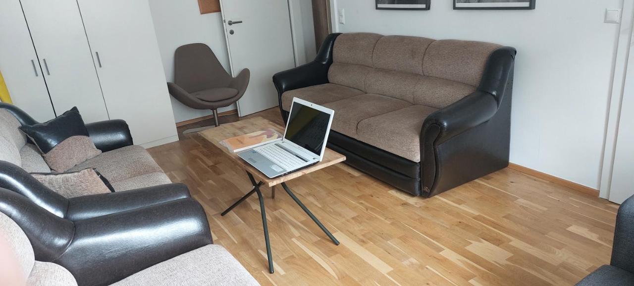Schone Wohnung Mit Balkon Vienne Extérieur photo