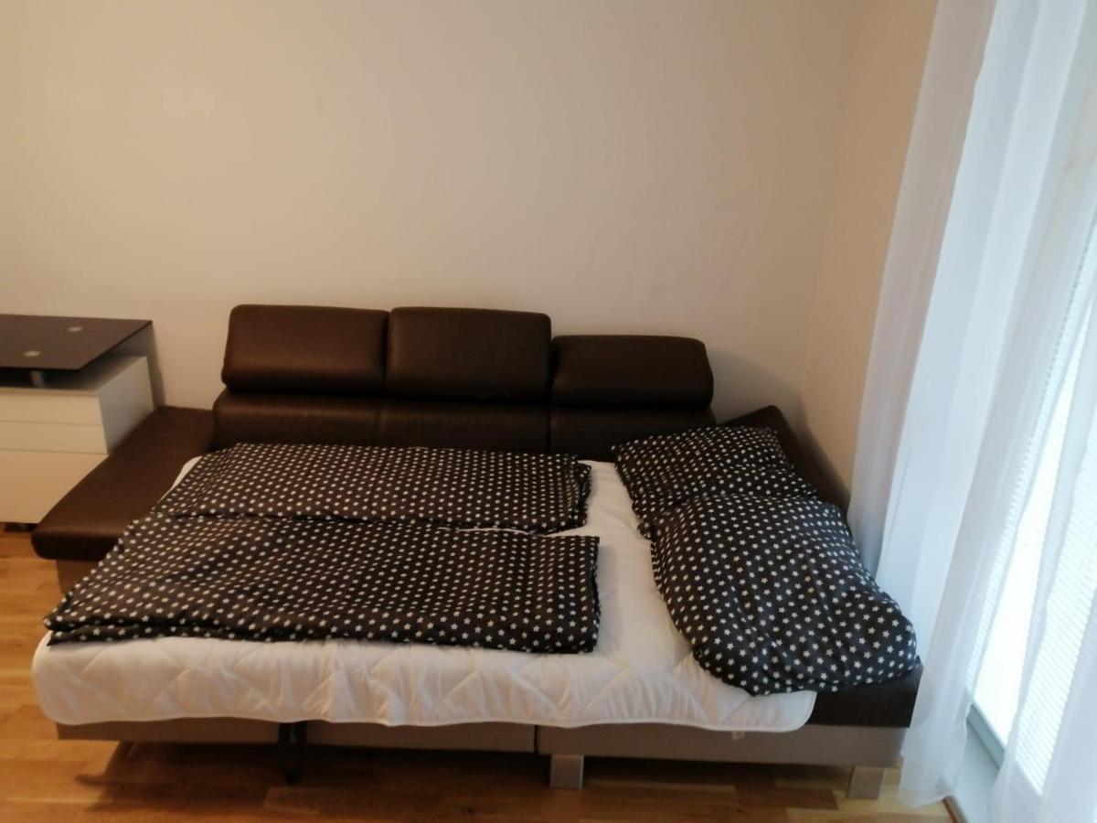 Schone Wohnung Mit Balkon Vienne Extérieur photo